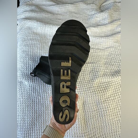 Sorel Joan of Arctic Wedge II Chelsea Boot in Black - Picture 7 of 7